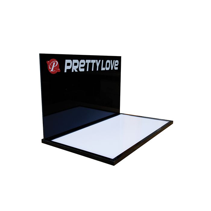 PROMO Pretty Love LED Small Counter Display